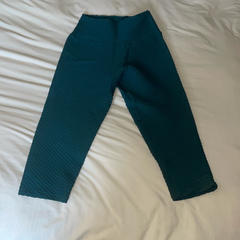 Booty By Brabants Curvy Croco Skin Cropped Leggings
